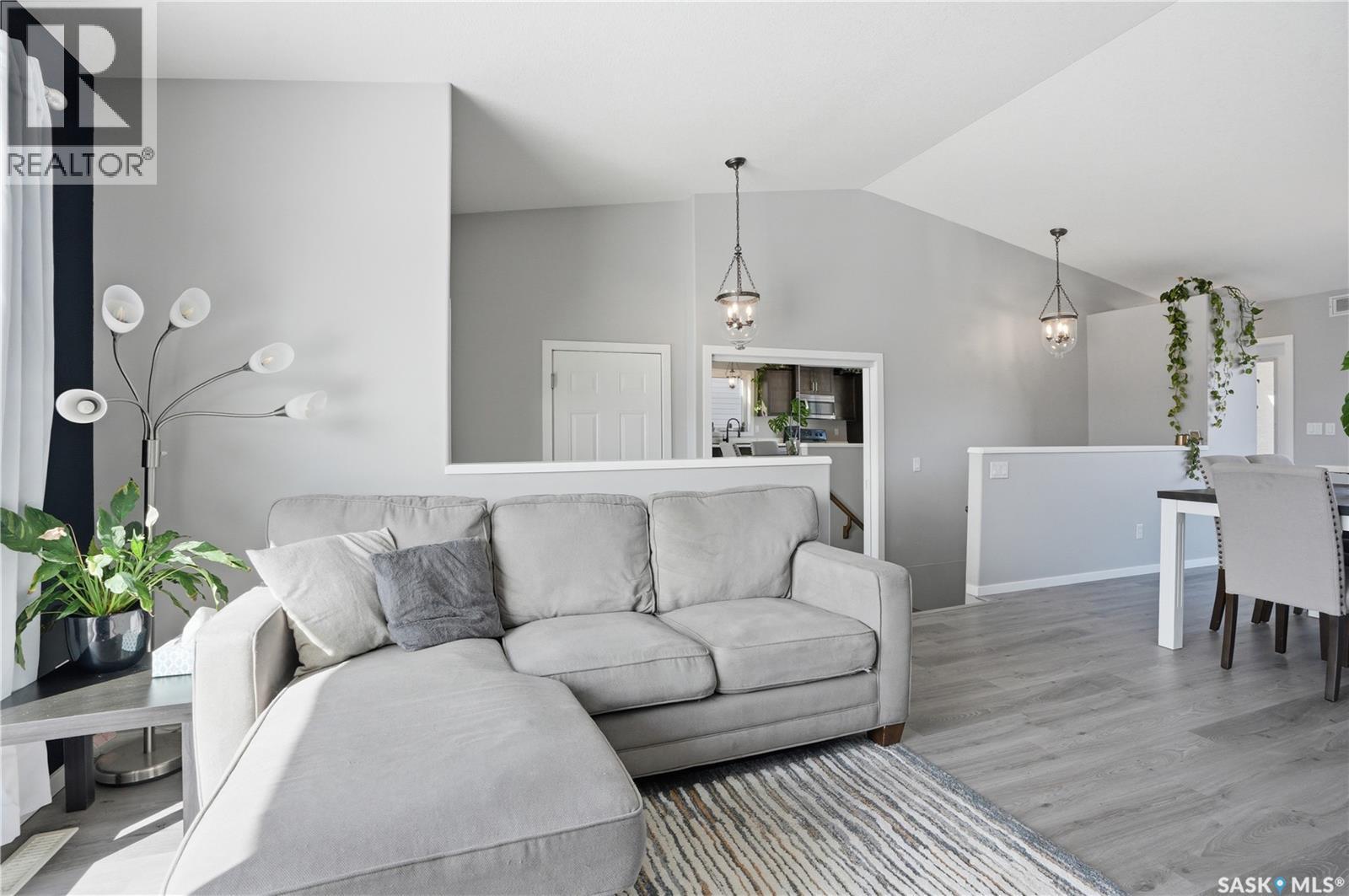 458 STENSRUD ROAD - 7