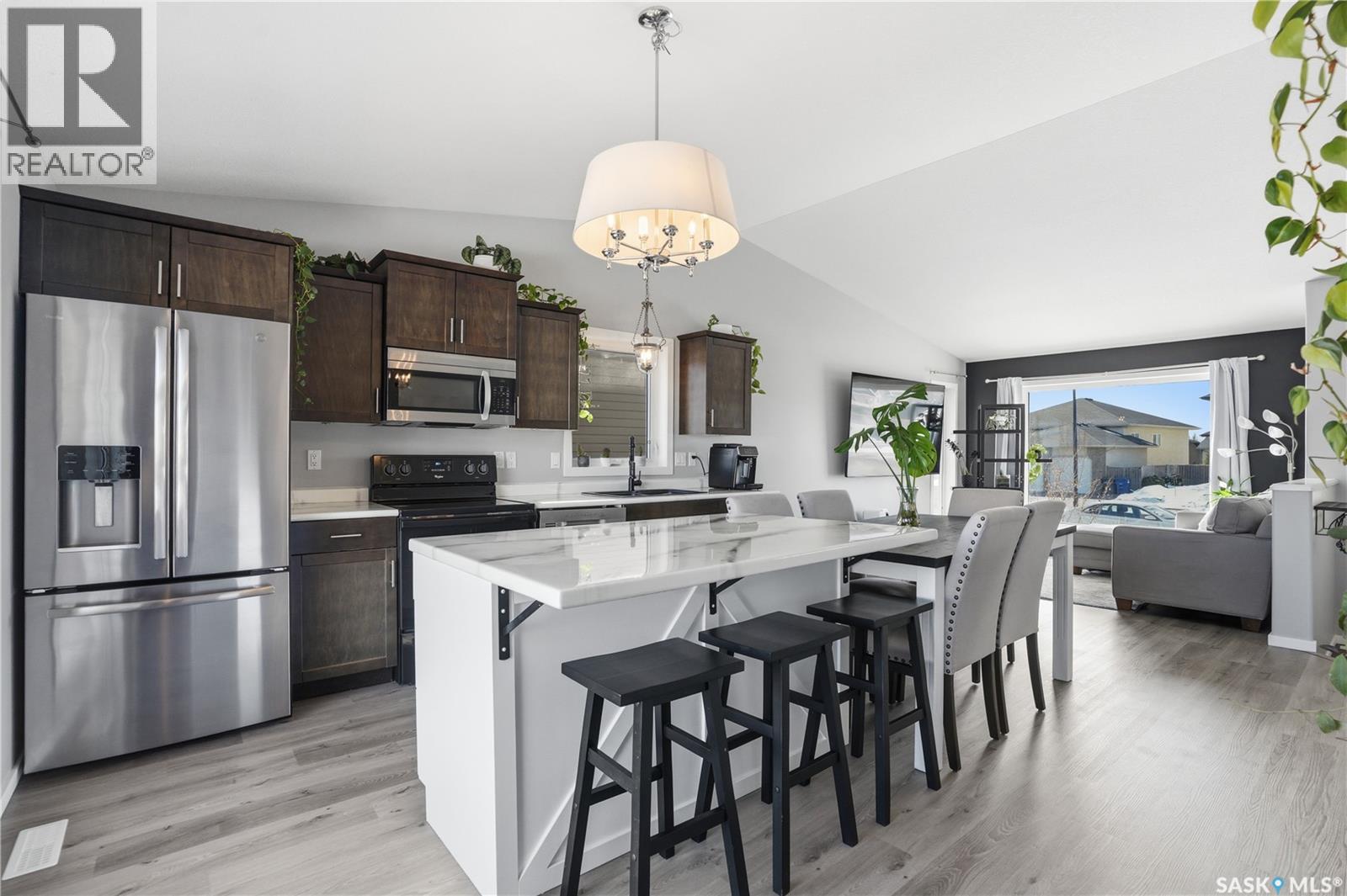 458 STENSRUD ROAD - 8