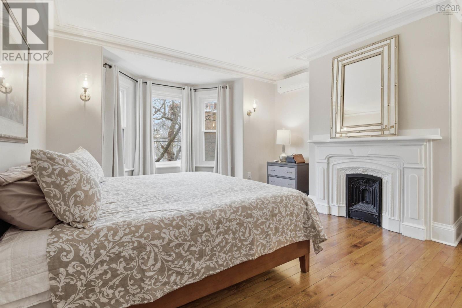 Property 24 of 48 of 1165 Tower Road