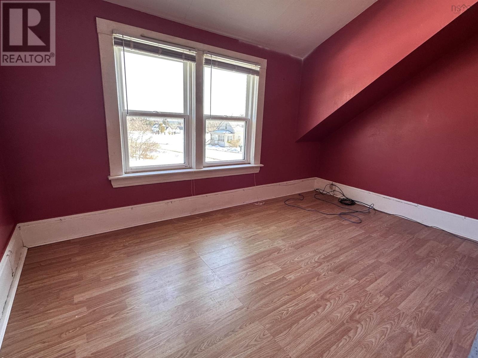 Property 19 of 26 of 131 Old Meeting House Road