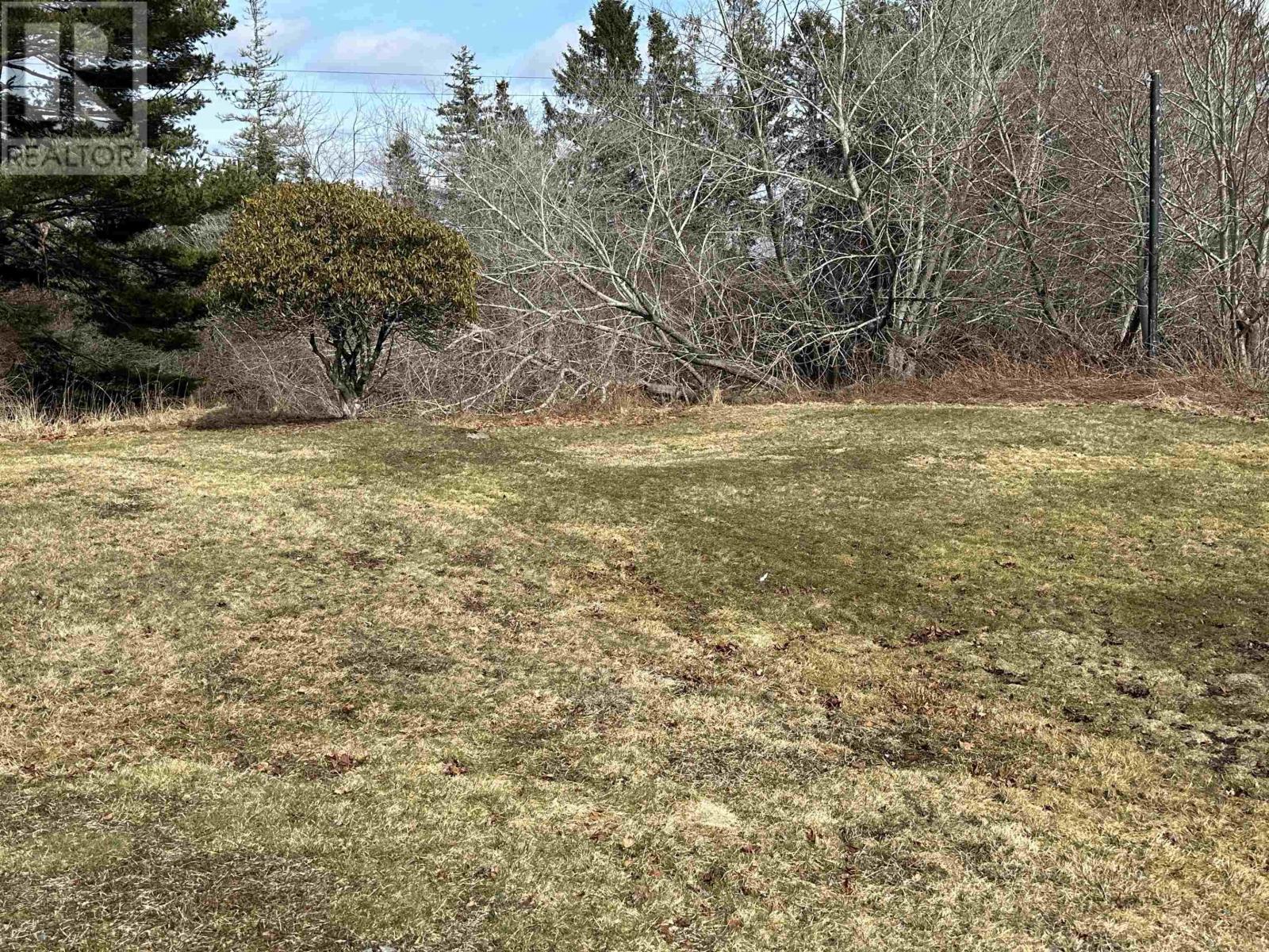 Property 24 of 26 of 131 Old Meeting House Road