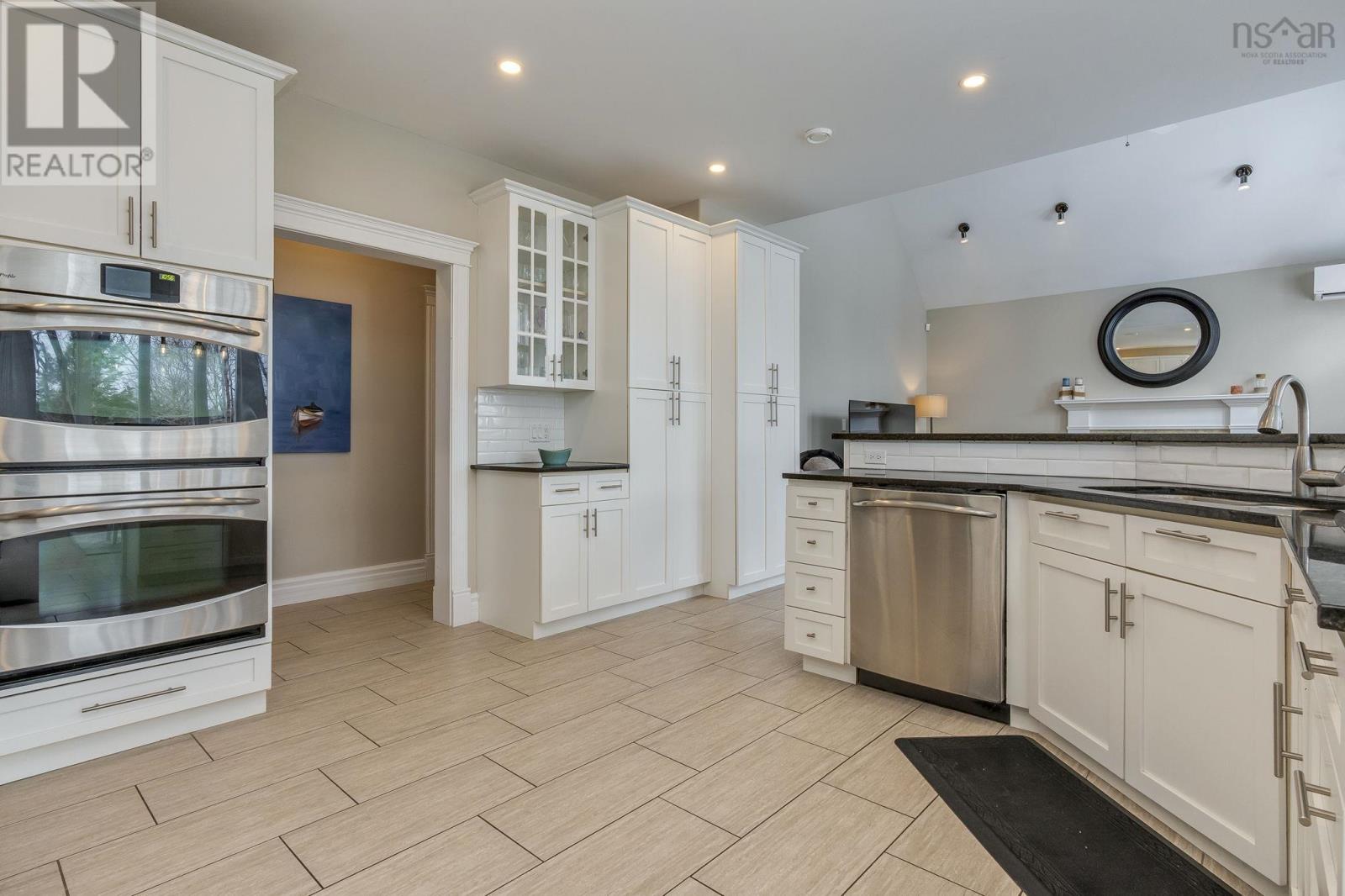 Property 18 of 50 of 307 Sandy Run