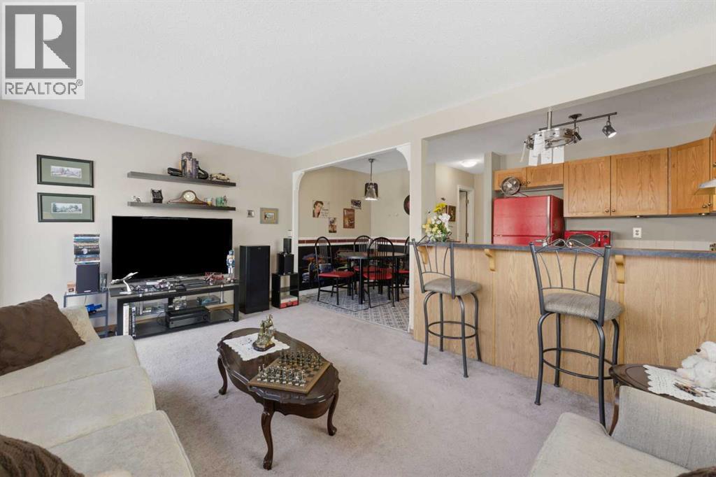 Single Family House for Sale in  Covemeadow Manor NE Coventry Hills Calgary 