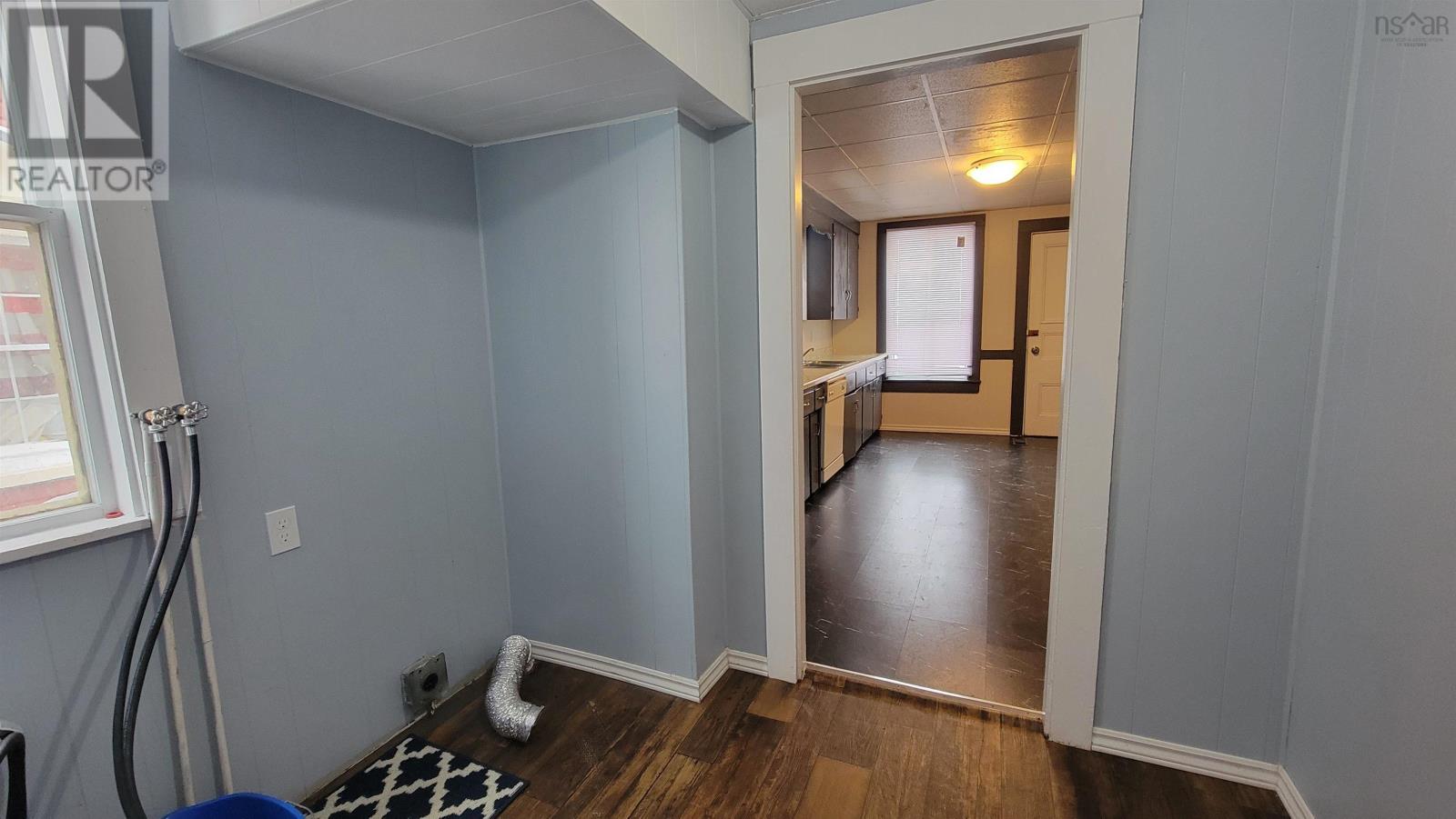 Property 5 of 30 of 30 Parade Street