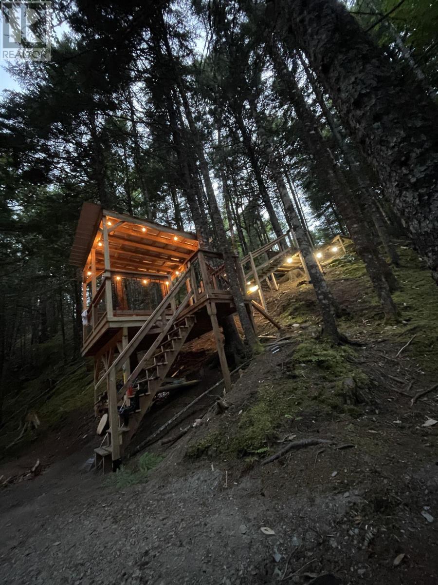 Property 41 of 43 of 109 Ardoise Lane