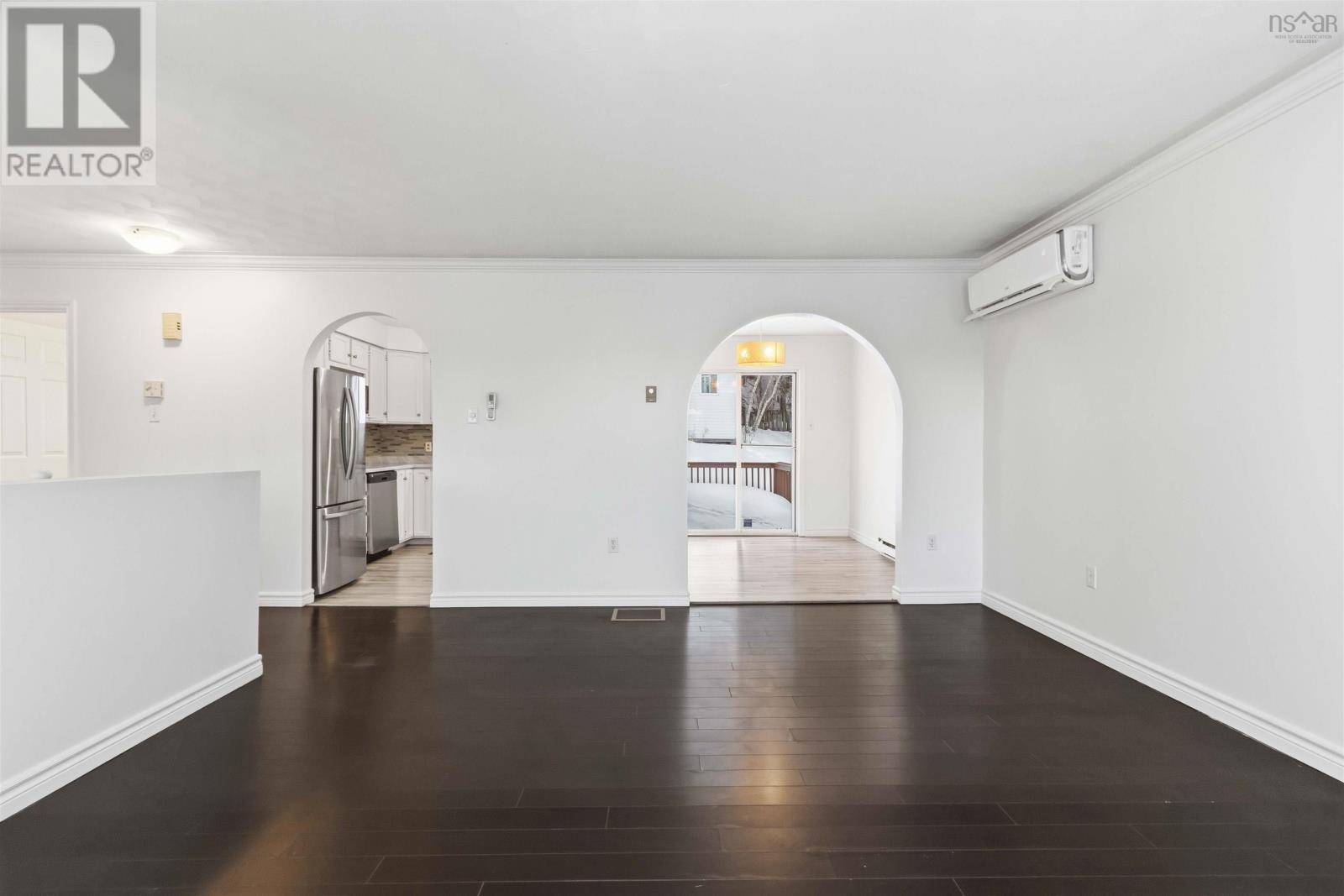 Property 8 of 31 of 152 MILLWOOD Drive