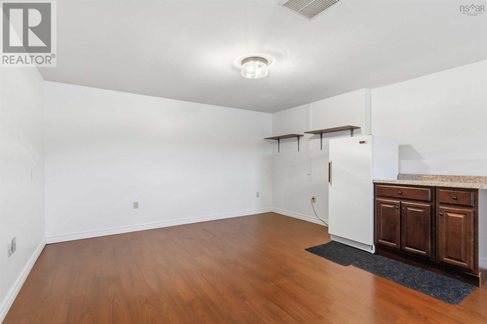 152 MILLWOOD DRIVE - 26