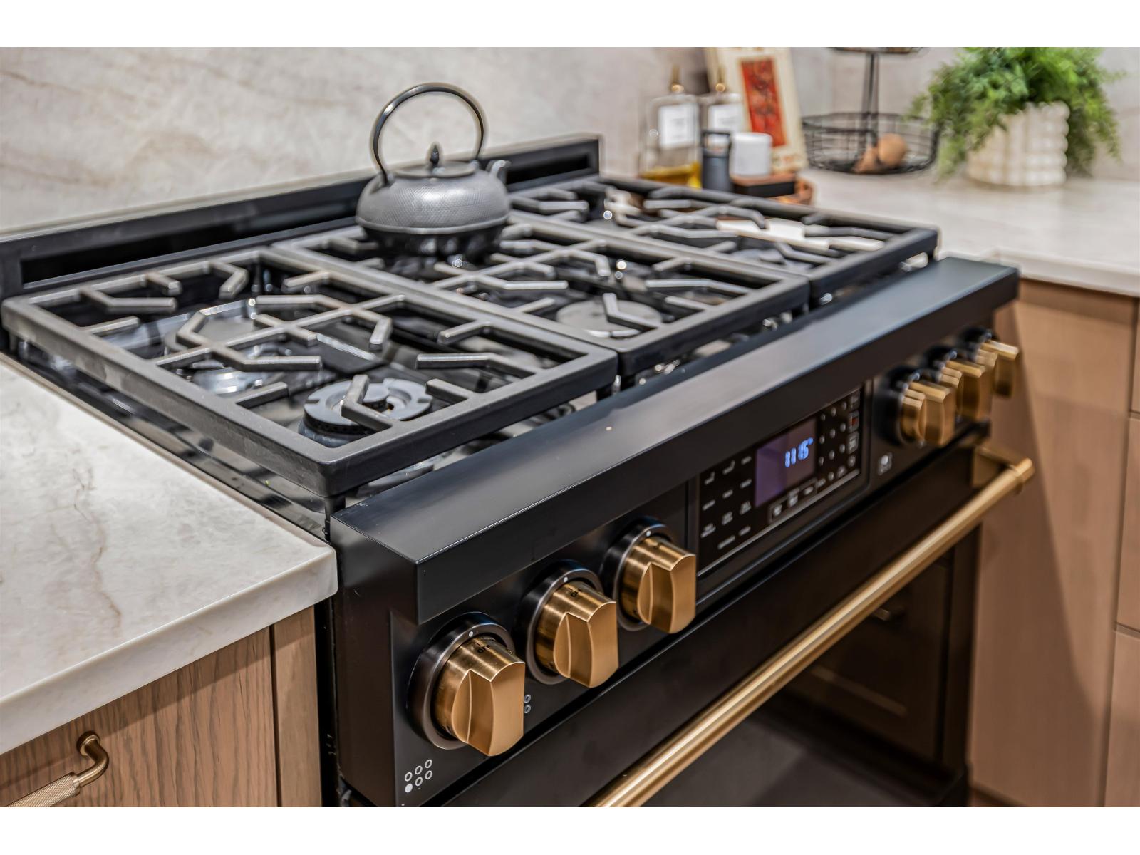 31500 MCFALL TERRACE, Mission