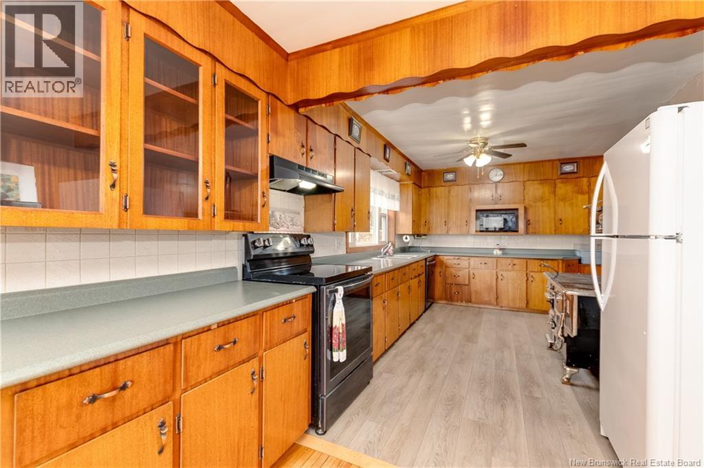 110 Hillside Road - 11