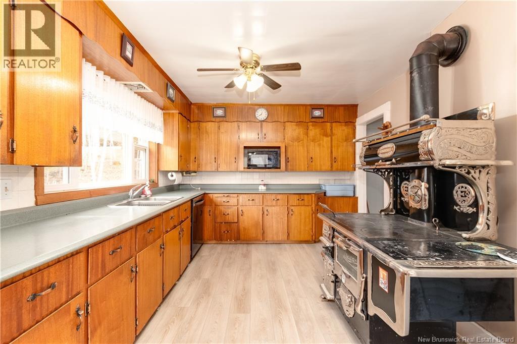 110 Hillside Road - Image 12