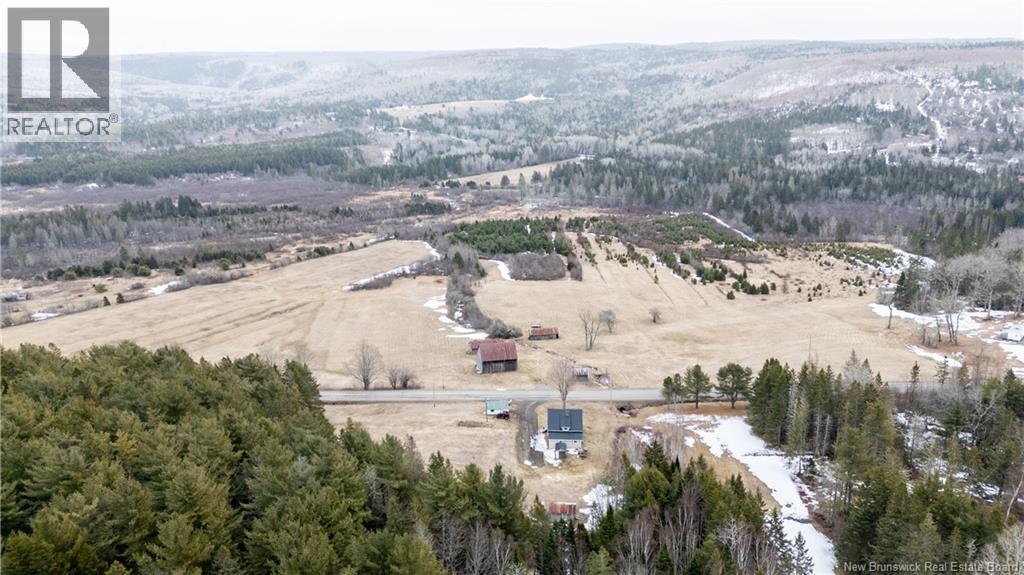 110 Hillside Road - Image 3
