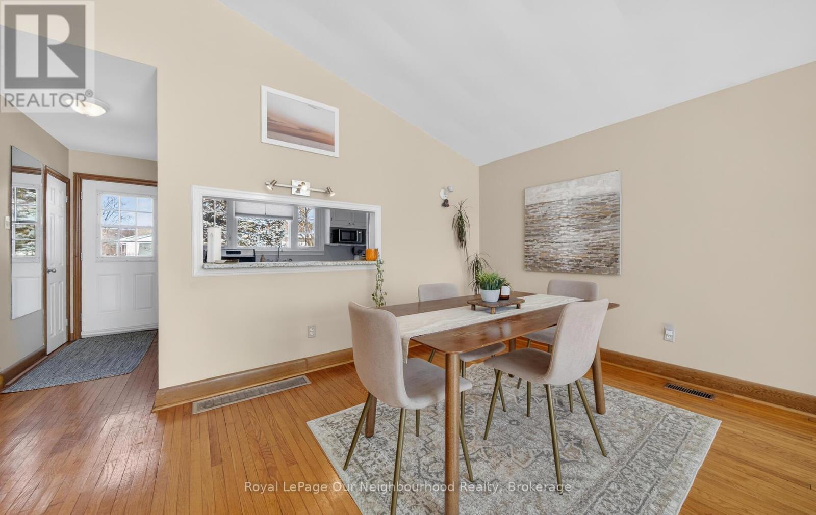 66 SIDNEY CRESCENT - 8