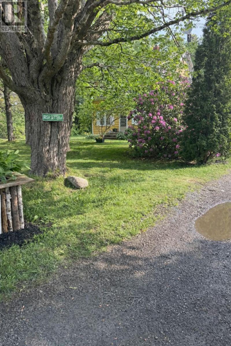 Property 31 of 33 of 729 North Range Cross Road