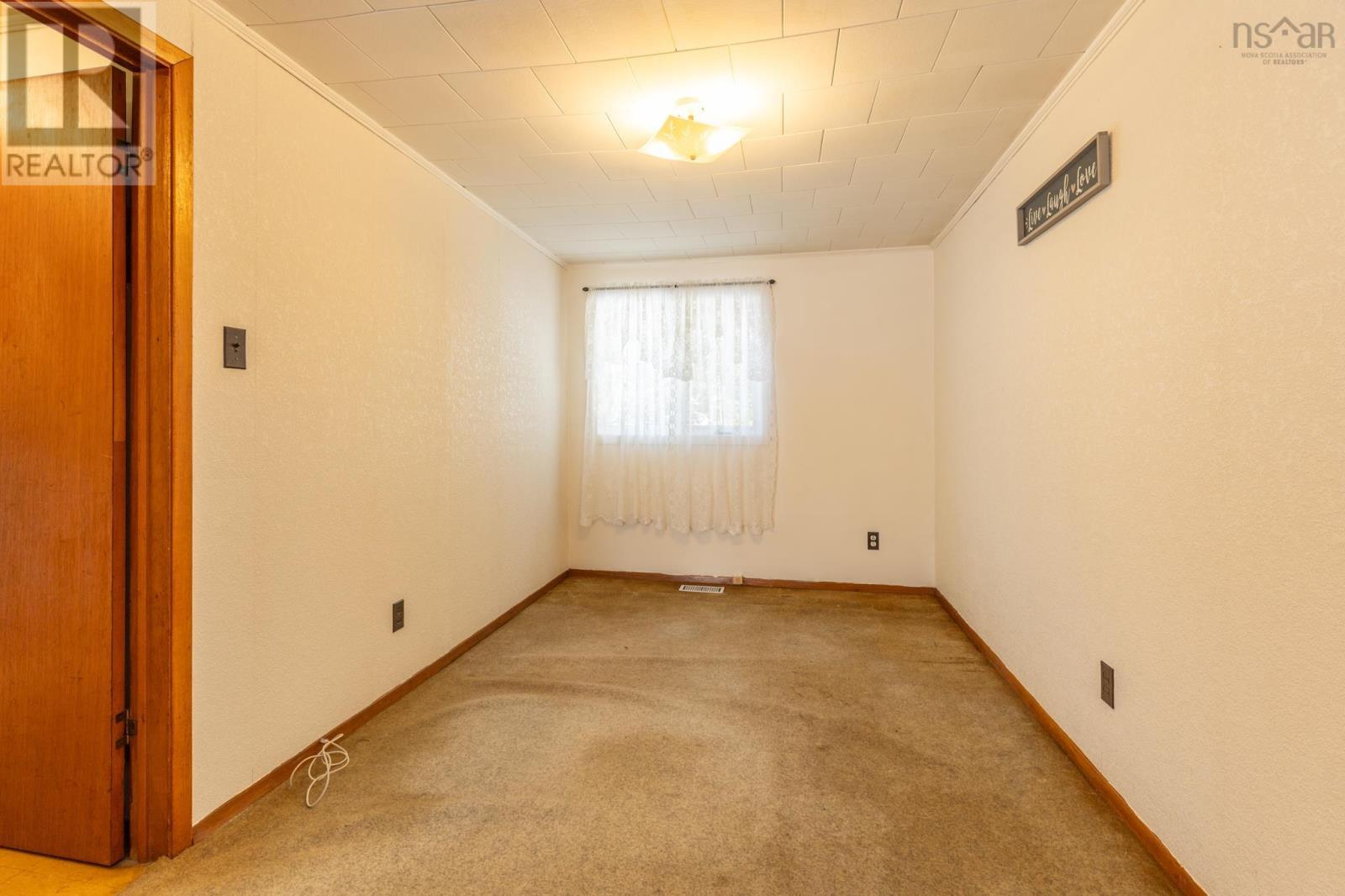 Property 10 of 27 of 2357 Highway 1