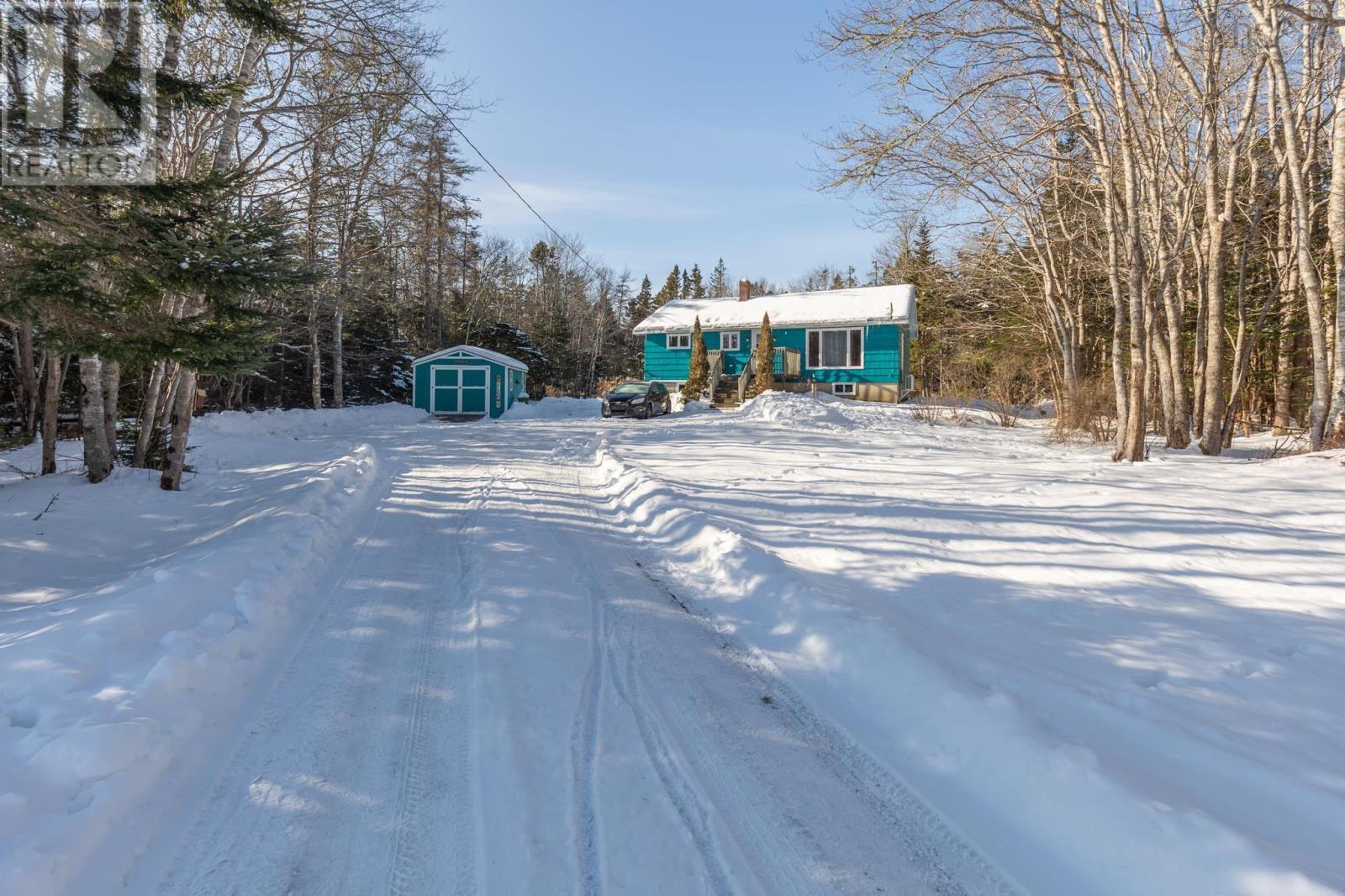 Property 3 of 27 of 2357 Highway 1