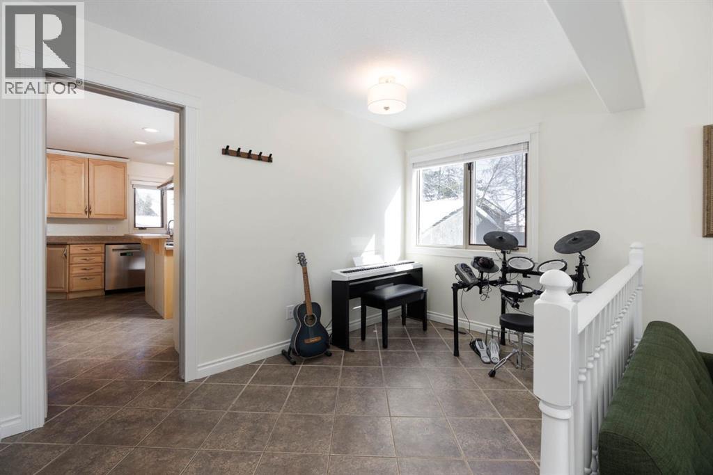 113 Silverdale Garden, Fort McMurray