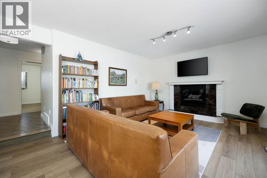 113 Silverdale Garden, Fort McMurray