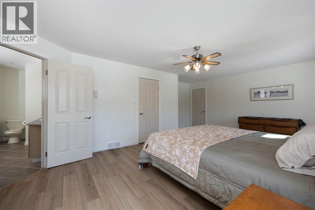 113 Silverdale Garden, Fort McMurray