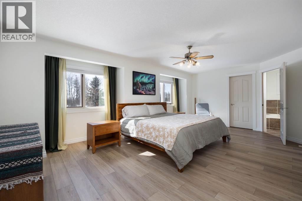 113 Silverdale Garden, Fort McMurray