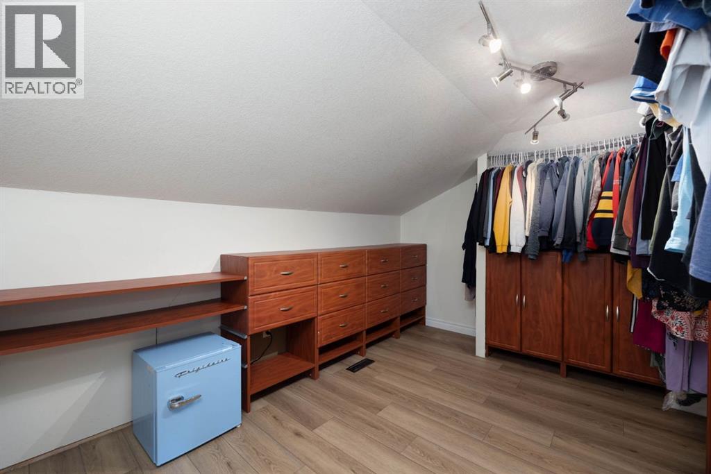 113 Silverdale Garden, Fort McMurray