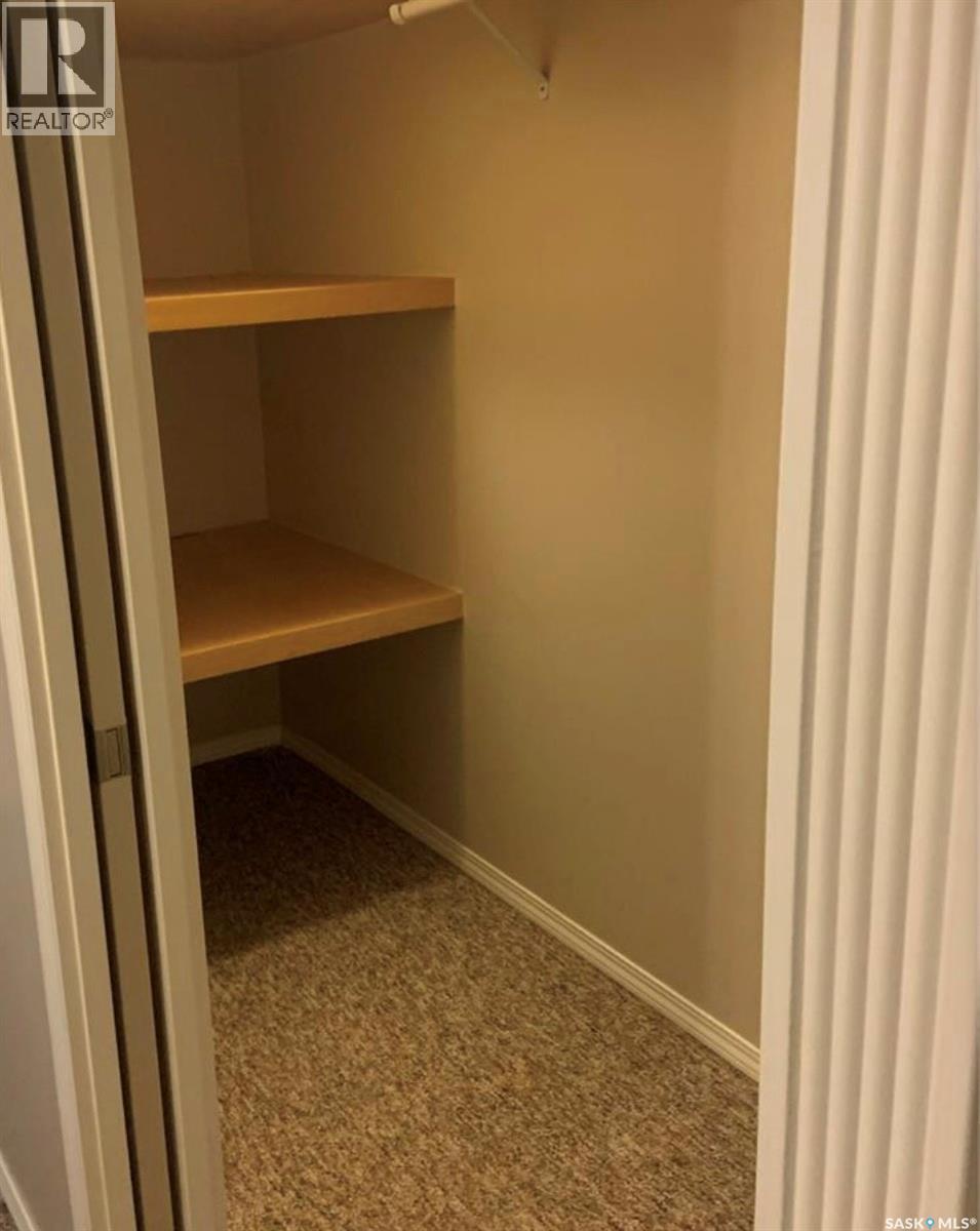 502 SOUTHSHORE DRIVE - 21