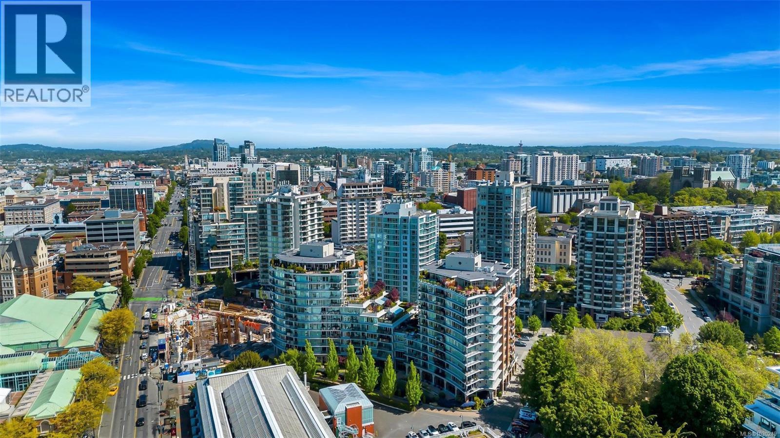 #N607 737 HUMBOLDT ST - 31