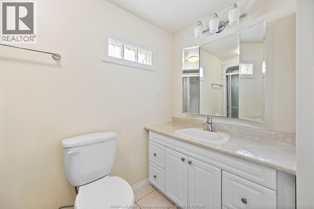 111 DANA DRIVE - 21