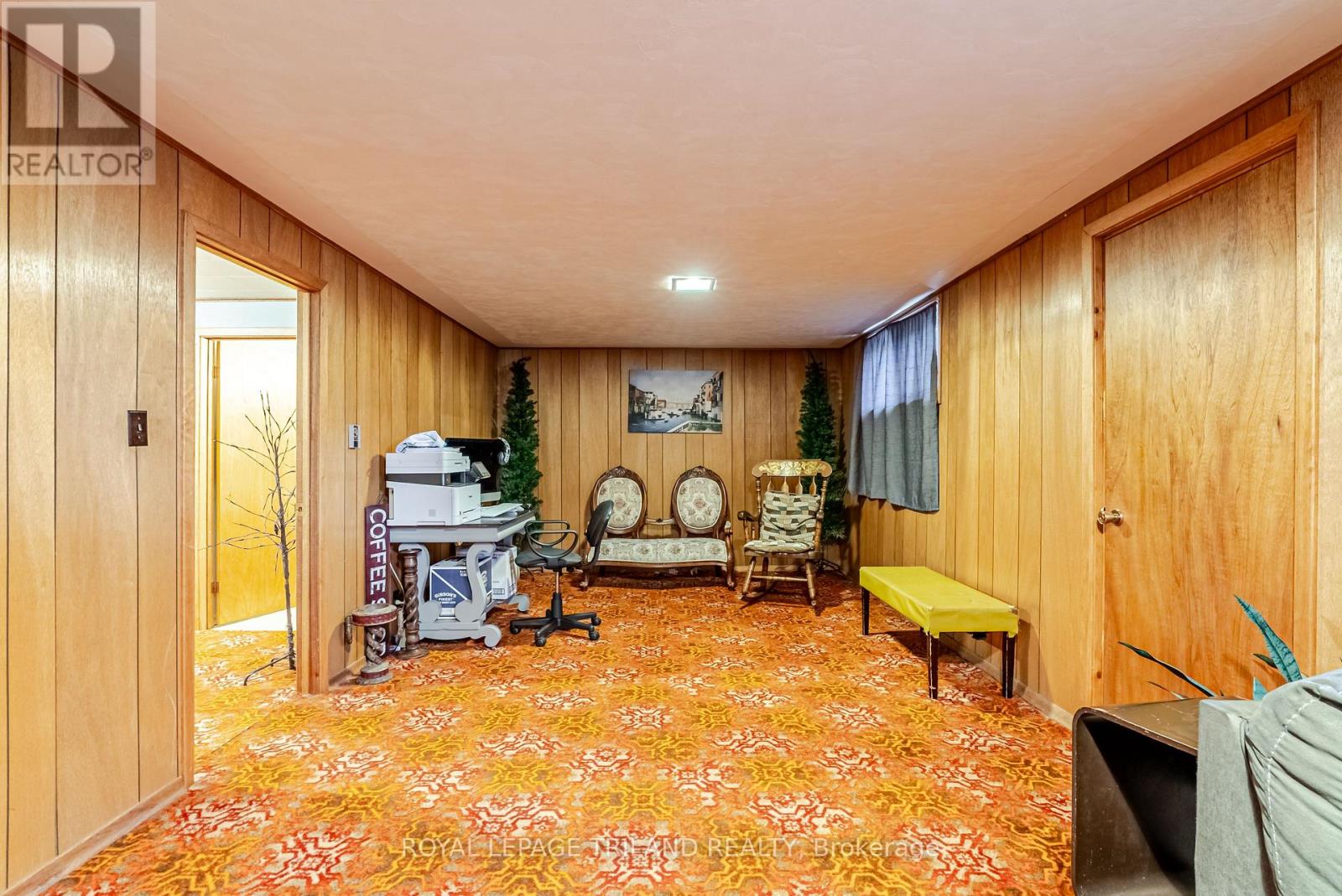 408 JOHN STREET - 32