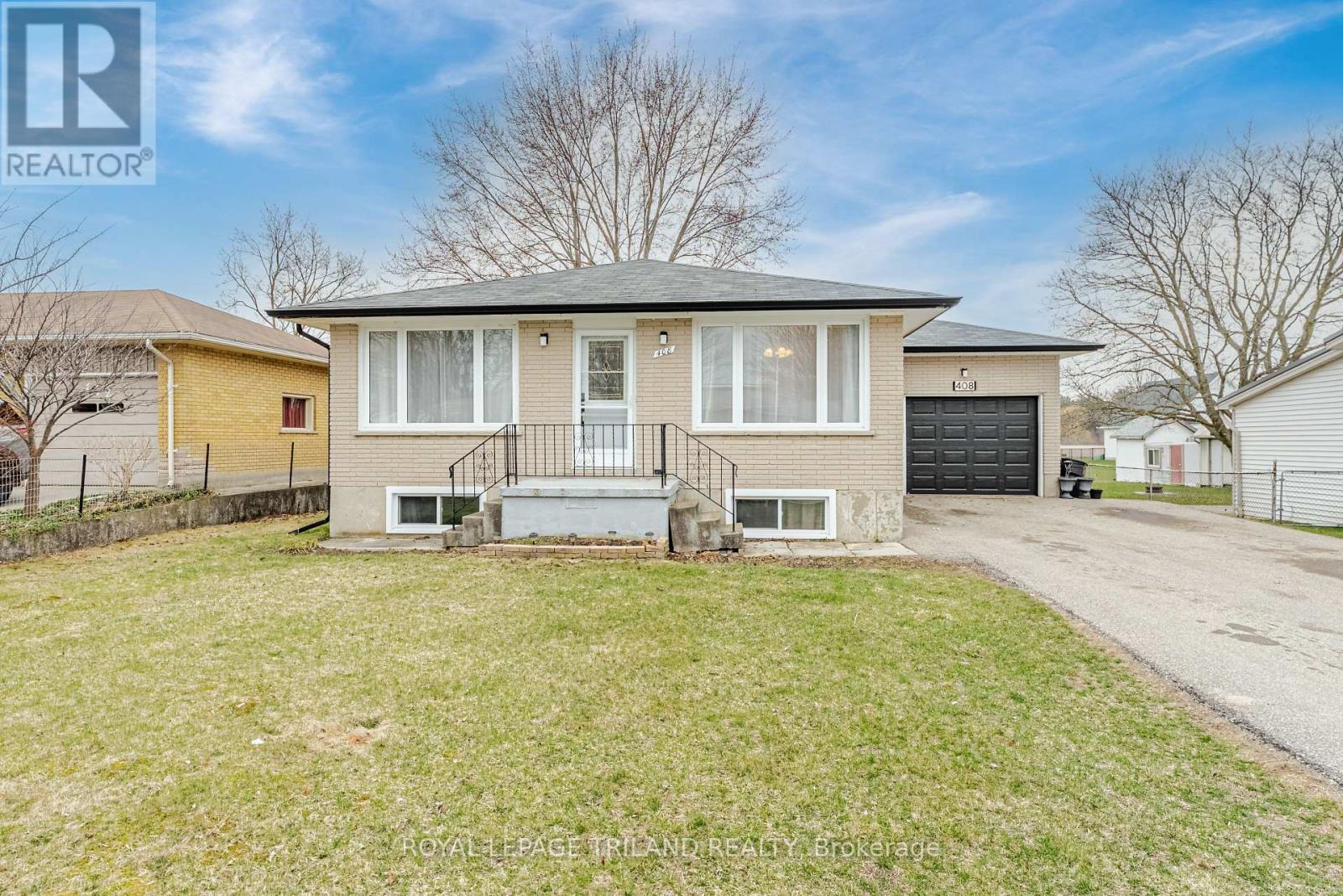 408 JOHN STREET - 9