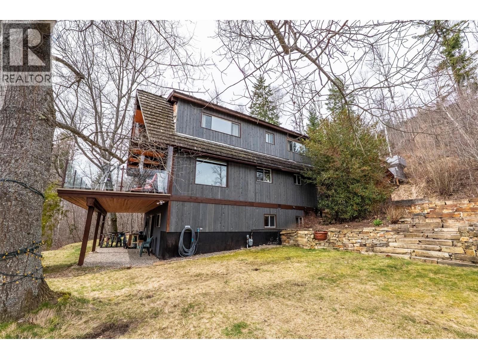 3169 Bainbridge Road, Nelson