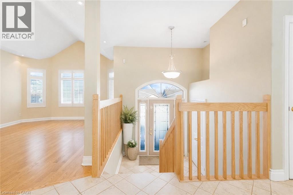 130 DORCHESTER Drive - 3