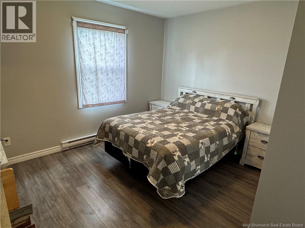 1080 BEACONSFIELD ROAD - 16