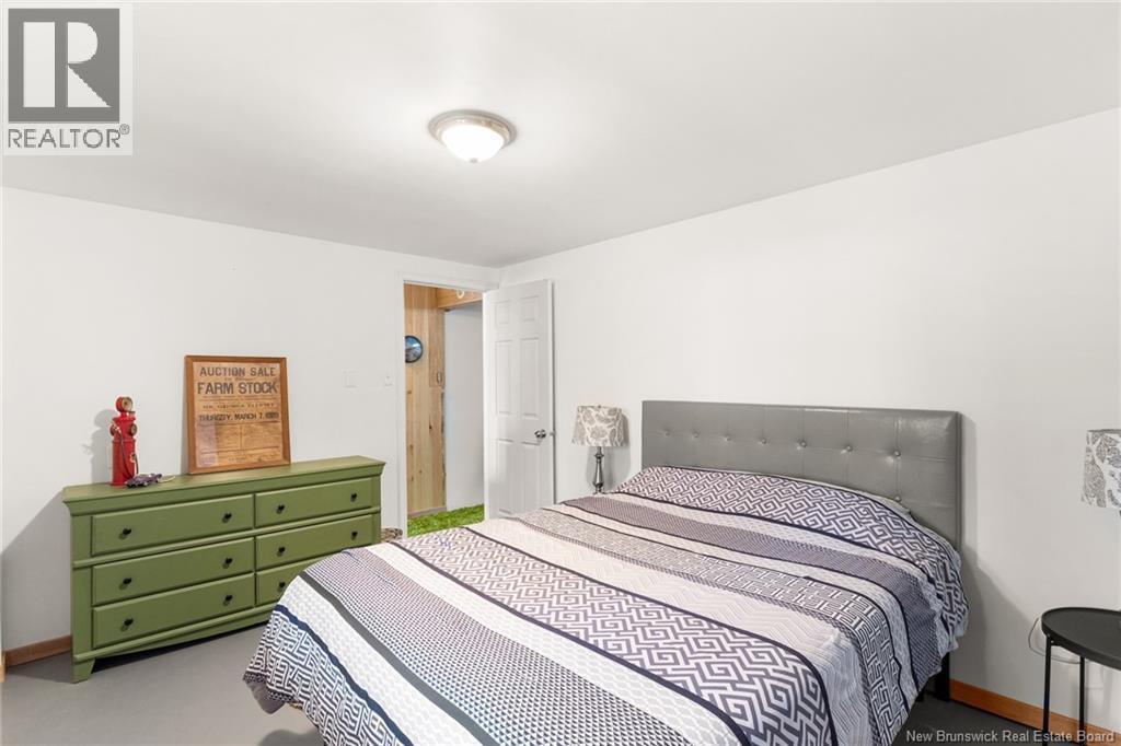 93 WASHADEMOAK LANE - 34