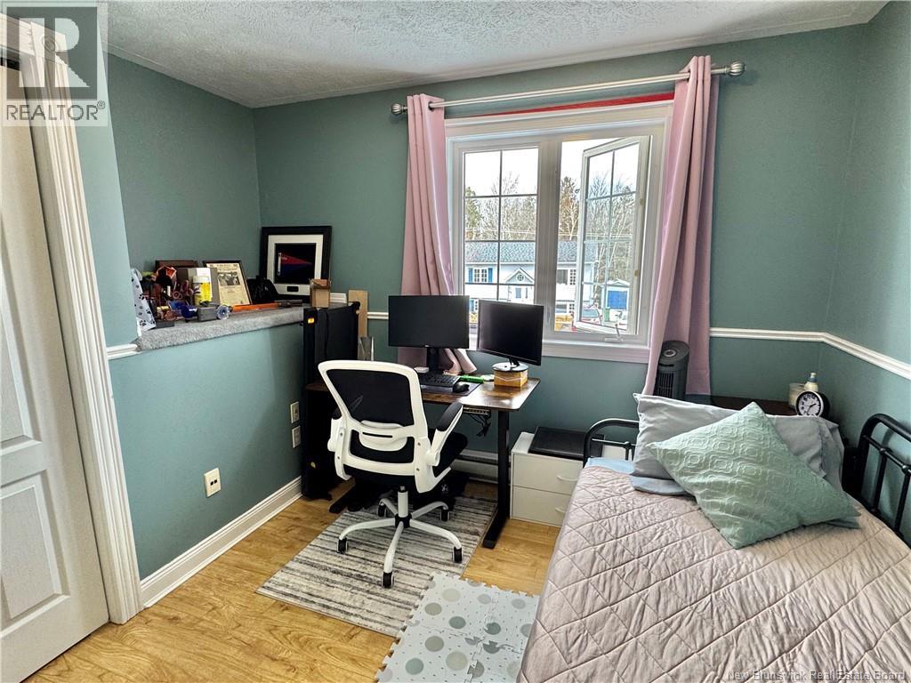 33 LANSDOWN AVENUE - 18