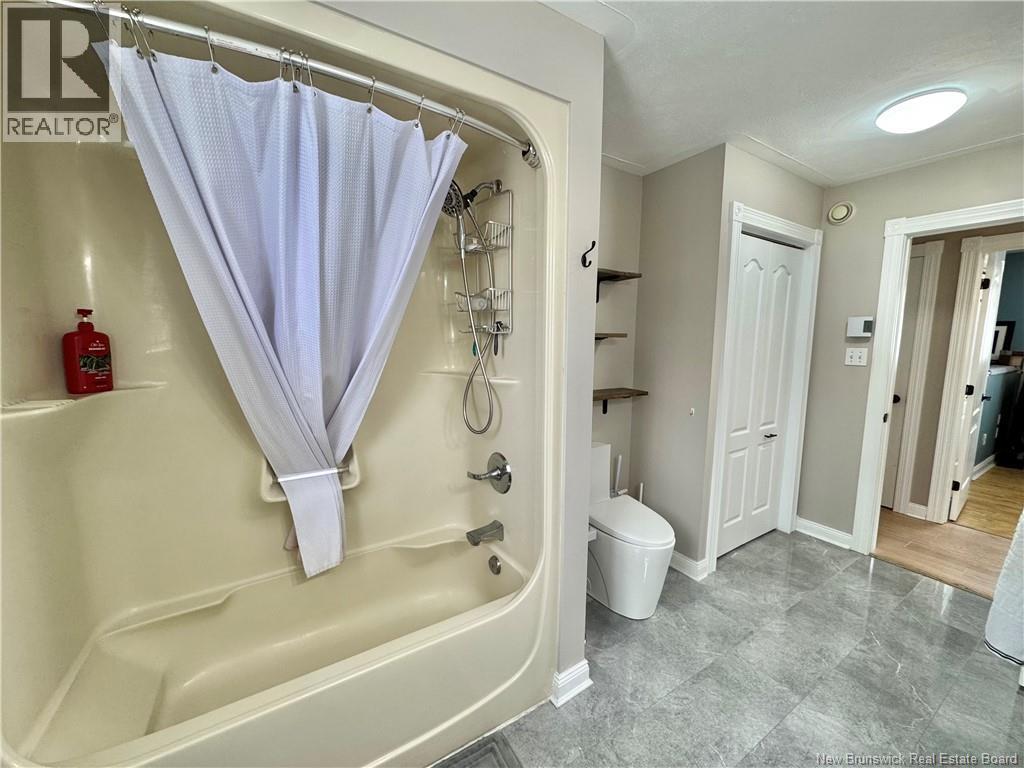 33 LANSDOWN AVENUE - 21