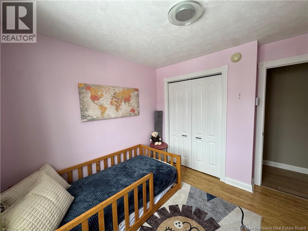 33 LANSDOWN AVENUE - 25