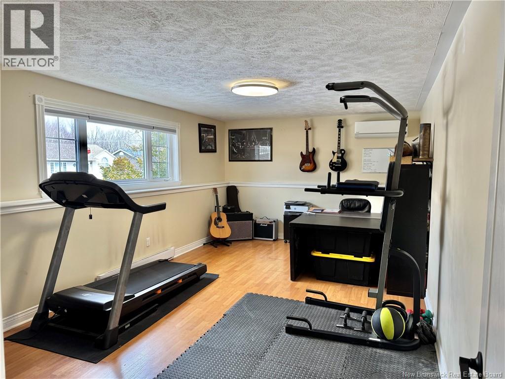 33 LANSDOWN AVENUE - 33