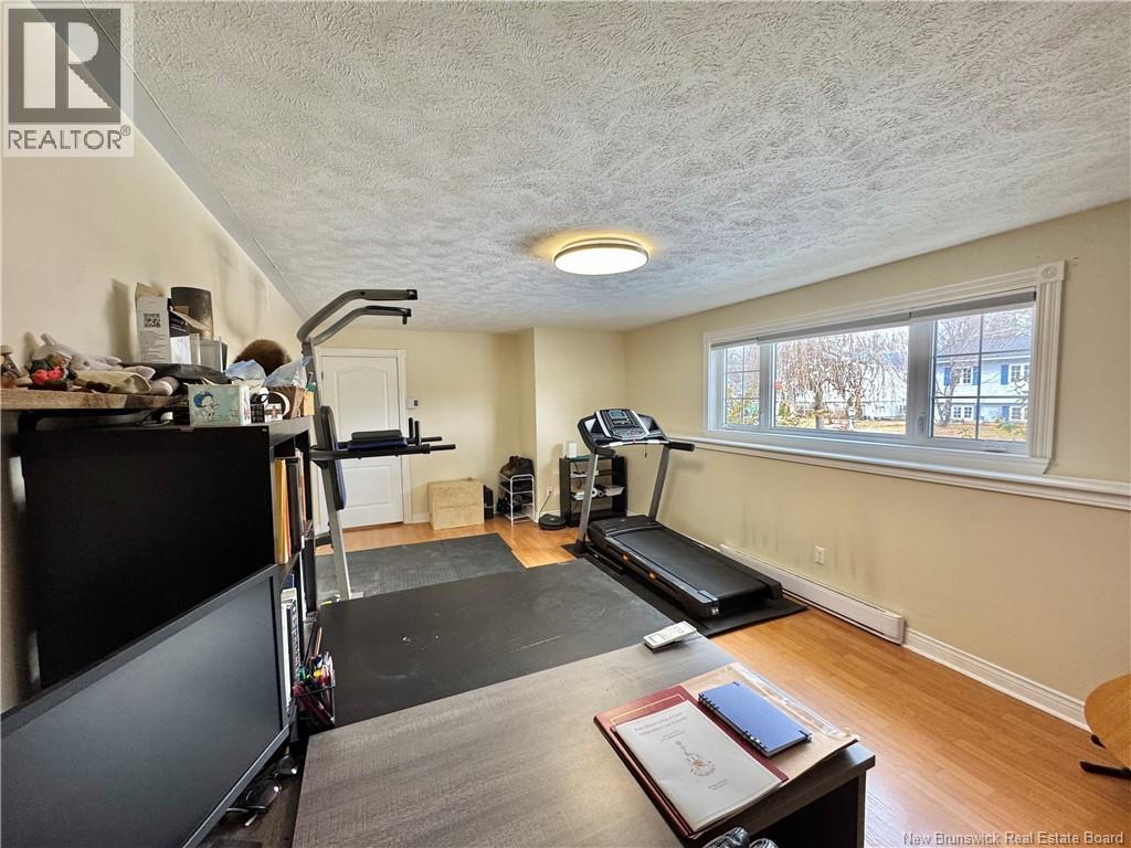 33 LANSDOWN AVENUE - 34