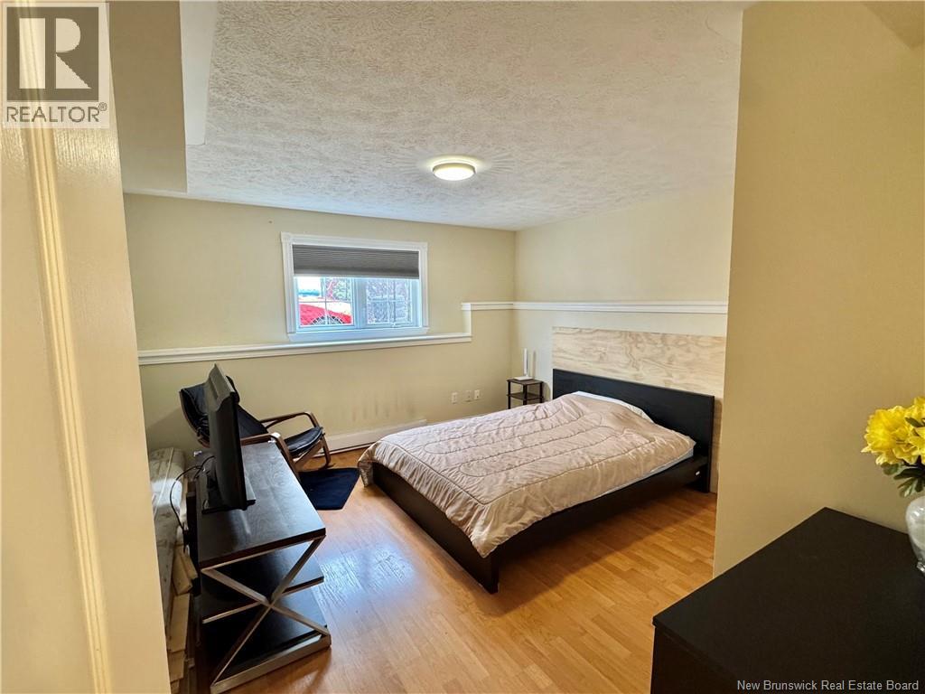 33 LANSDOWN AVENUE - 41