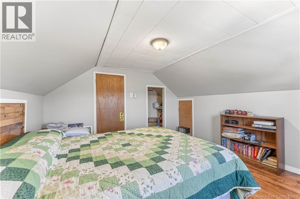 86 MARKS STREET - 23