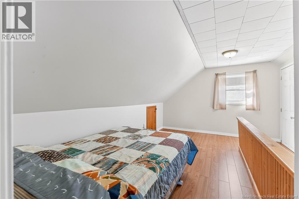 86 MARKS STREET - 24