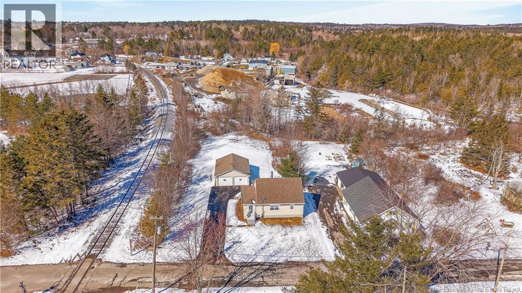 86 MARKS STREET - 42