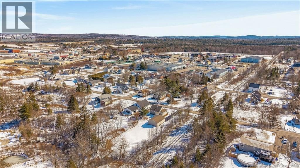 86 MARKS STREET - 44