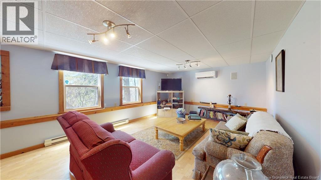 1588 SCENIC NARROWS BOULEVARD - 31