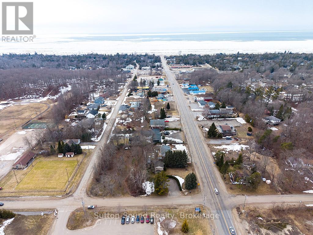 660 MAIN STREET - 7