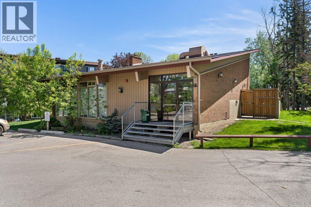 Single Family House for Sale in   Elbow Drive SW Haysboro Calgary 