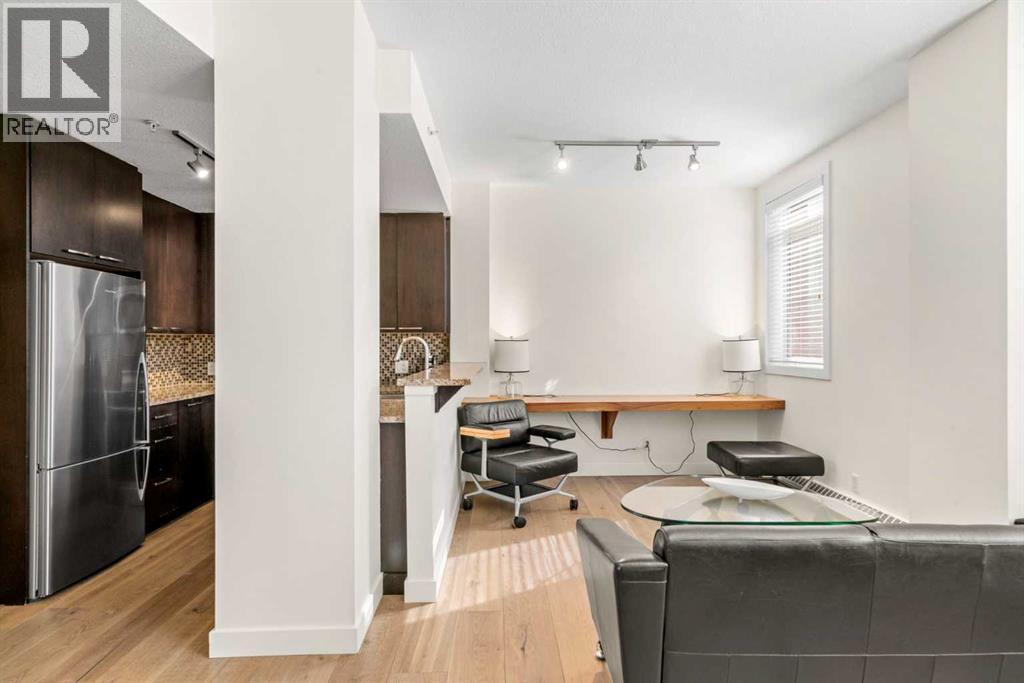 Single Family House for Sale in    Avenue SW Mission Calgary 