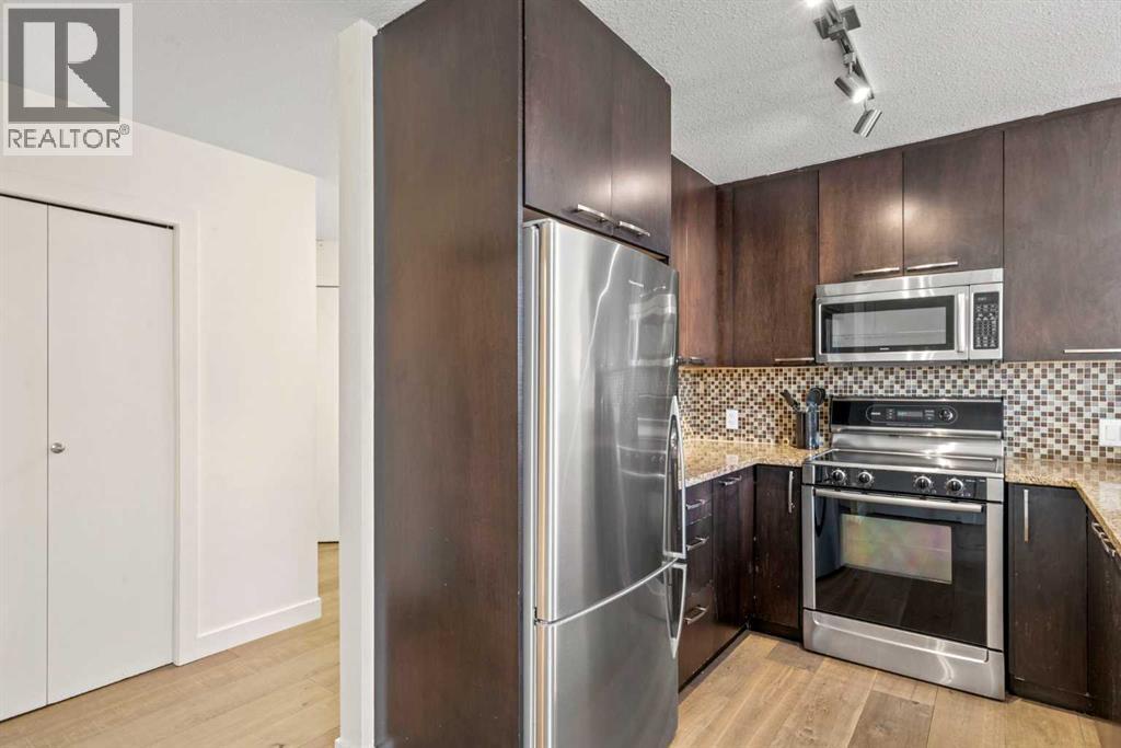 Single Family House for Sale in    Avenue SW Mission Calgary 