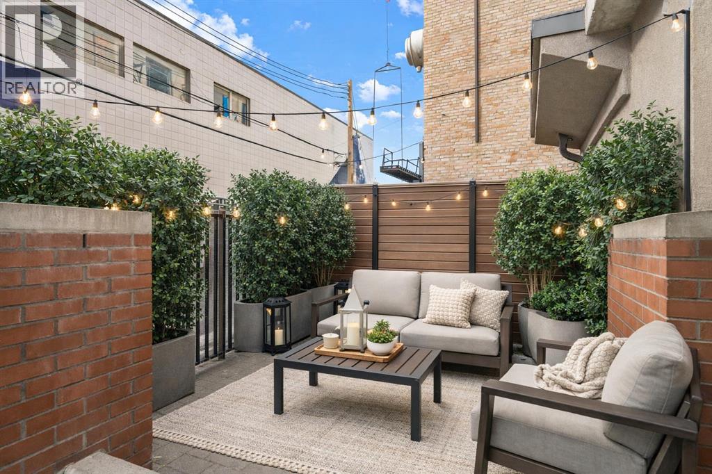 Single Family House for Sale in    Avenue SW Mission Calgary 