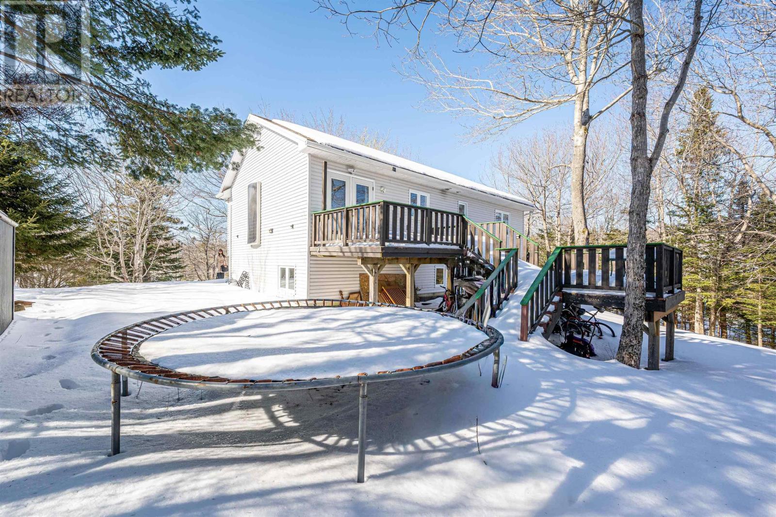 19 KILBRIDE DRIVE - 37